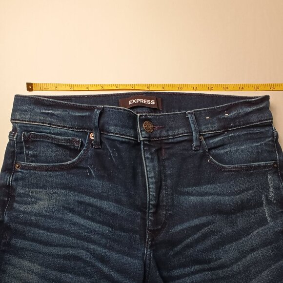 Express Jeans Size 10 Mid Rise Skinny Leg Dark Wash Chewed Edge Hem - Picture 7 of 10